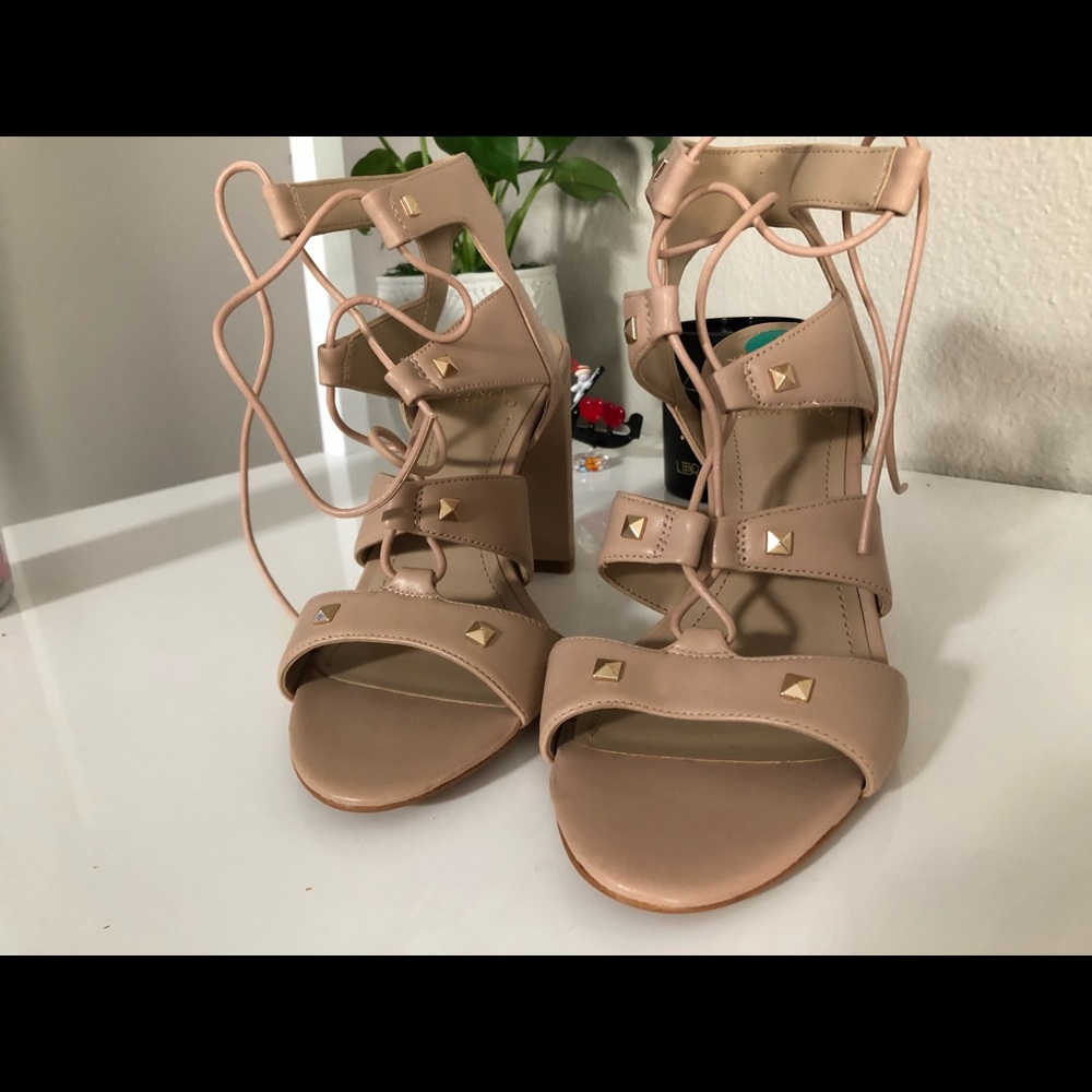 Size 8 nude wedge heel
